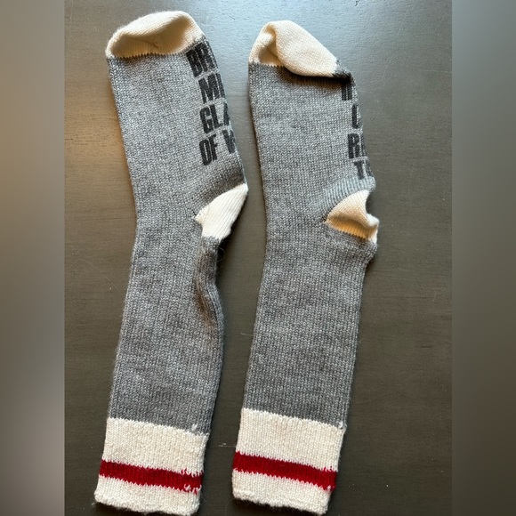 Wine Socks -Holiday Gift - “If You Can Read This | Bring Me a Glass of Wine” - Picture 5 of 5